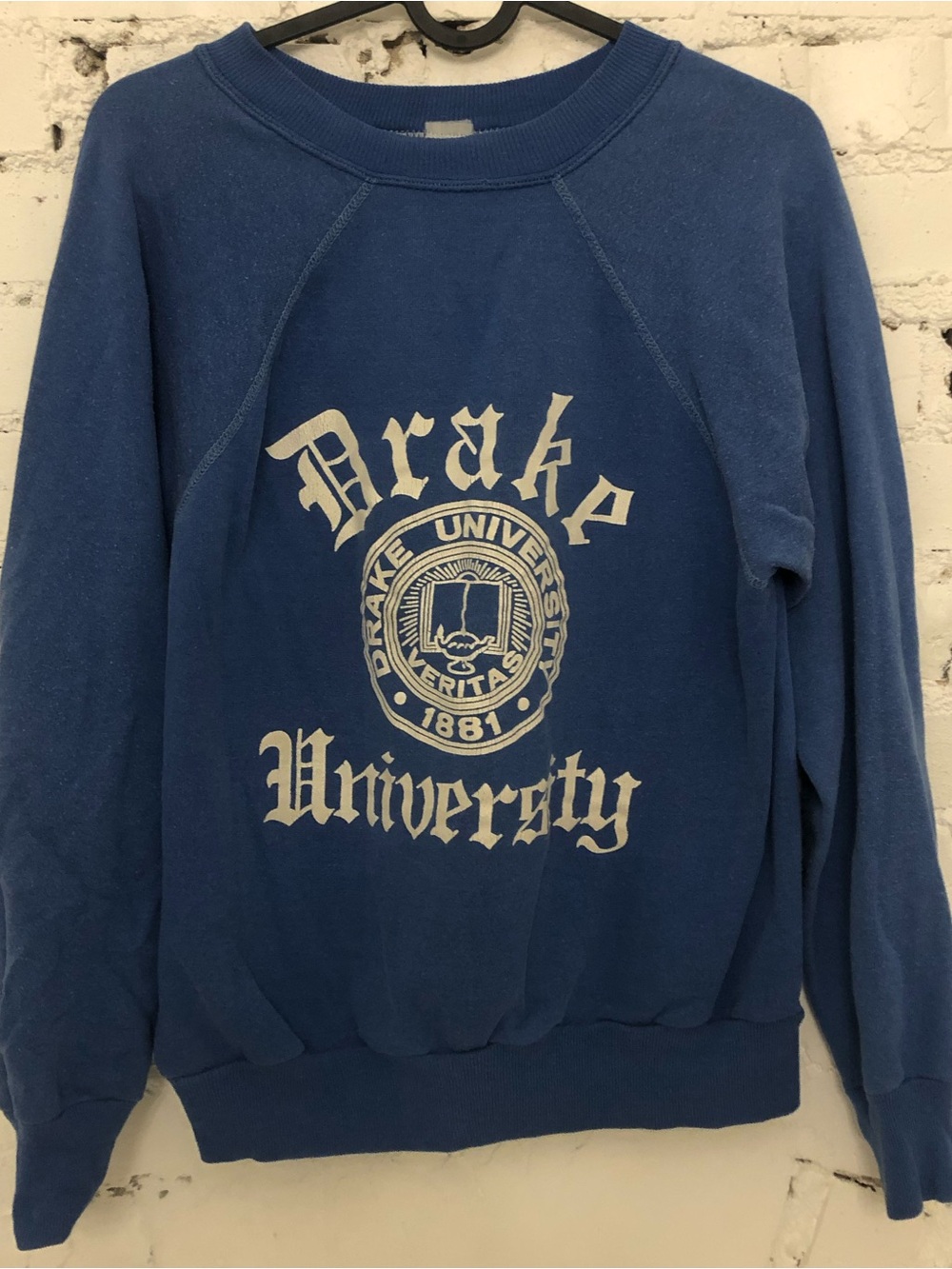 Vintage Drake University Men's Blue Crewneck Sweatshirt